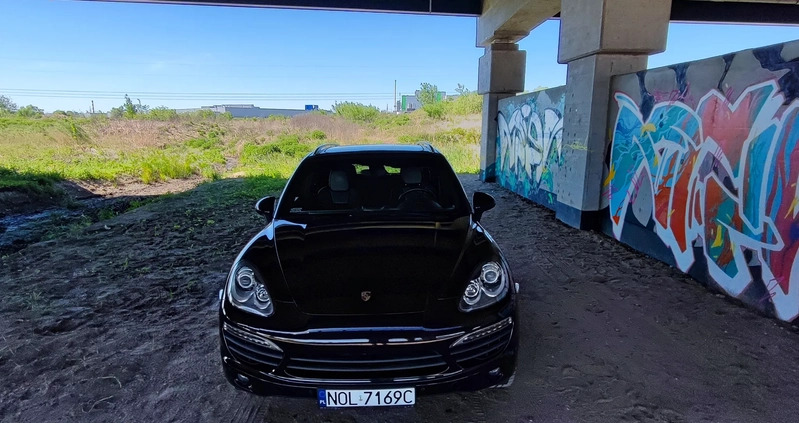 Porsche Cayenne cena 102000 przebieg: 264000, rok produkcji 2011 z Olsztyn małe 379